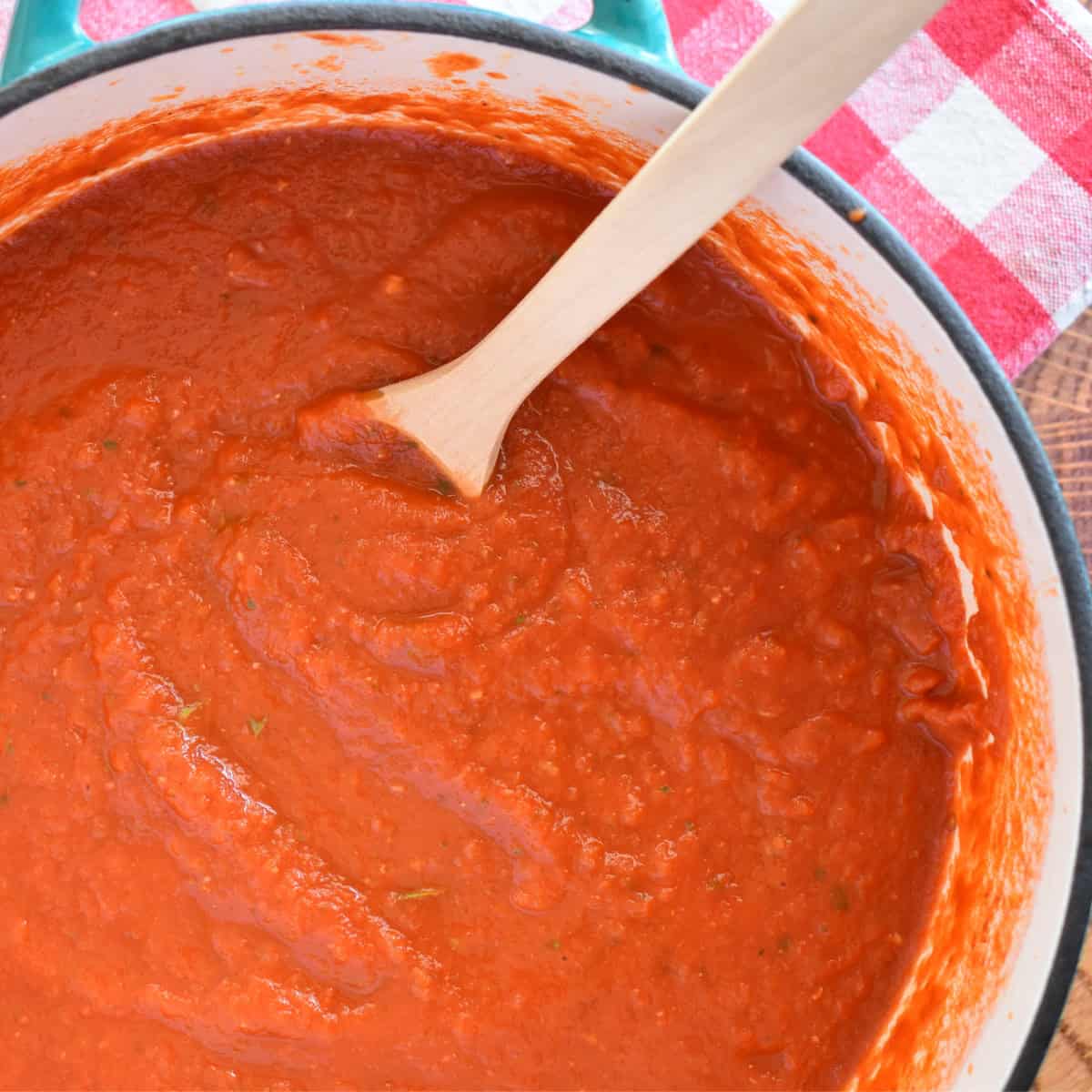 Easy Homemade Marinara: 5 Ingredients for Authentic Taste